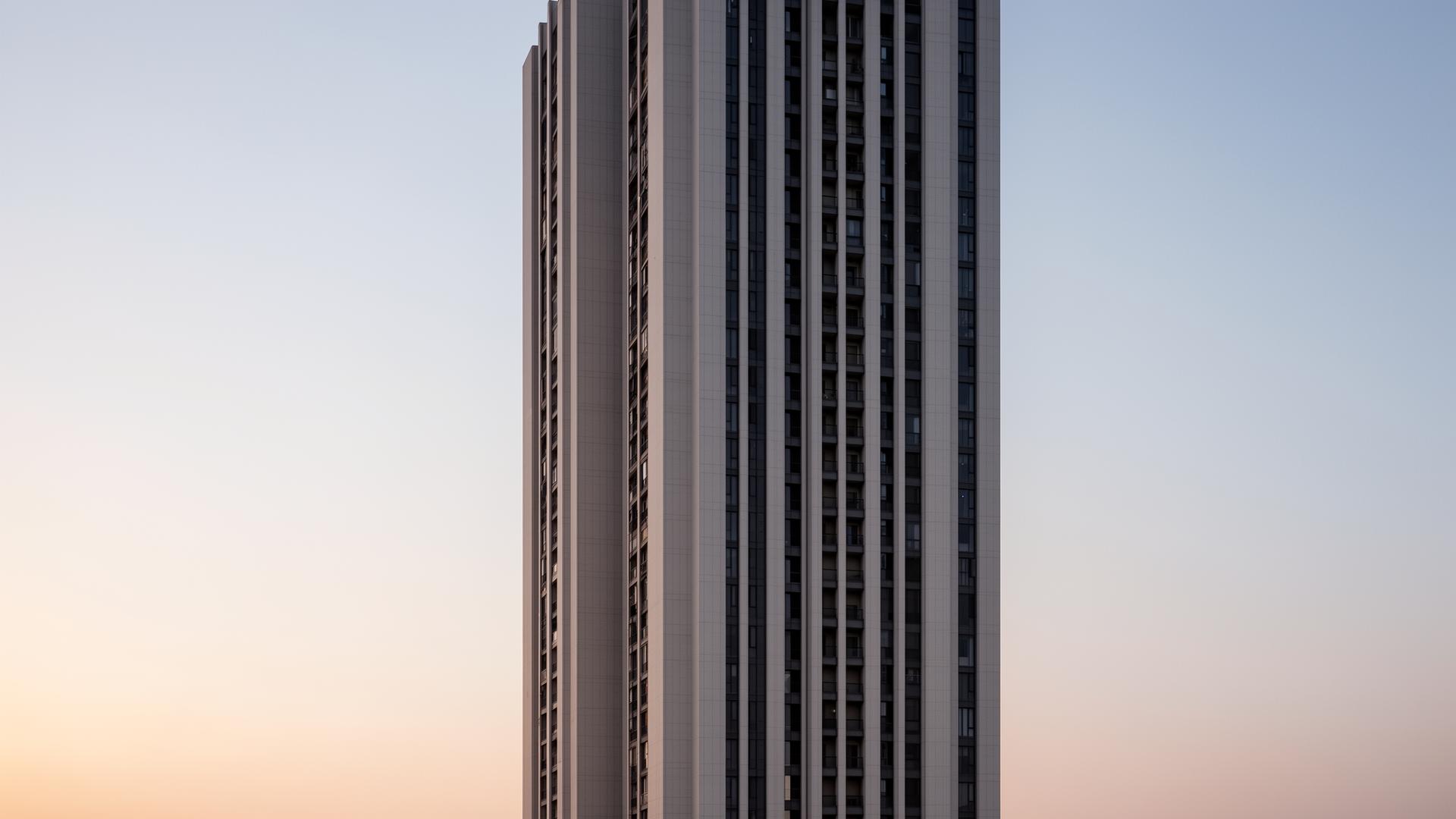High-rise facade study